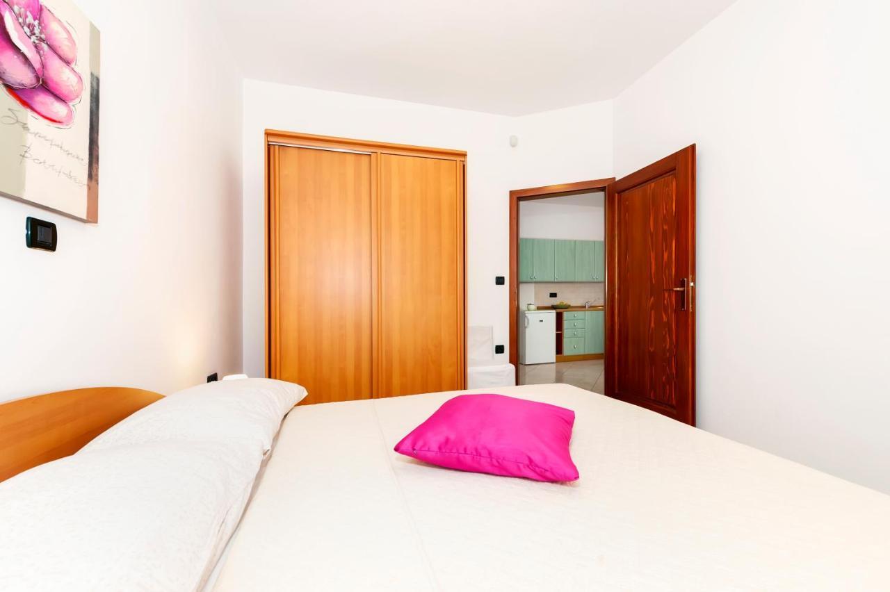 Apartments Lea Rovinj Kültér fotó